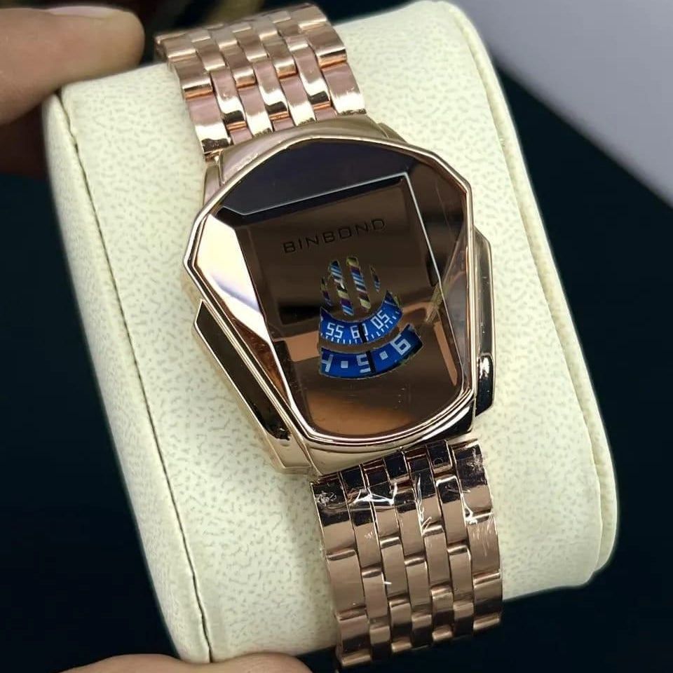 Stylish Mens Quartz Watch With Chain Strap Elegant Durable Quality Reliable Performance Timeless Design